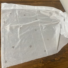 星のレースカーテン2枚セット