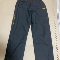 ほぼ未使用　MIZUNO（ミズノ）ブレスサーモ中綿 極厚　上下セット　Mサイズの画像