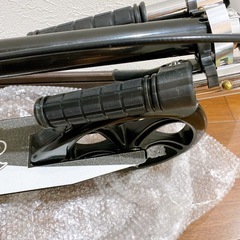 【新品未使用】キックボード キックスクーター 子供 大人用 折り畳み式 黒 耐荷重150kgの画像