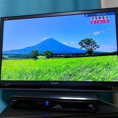 【引越しのため早急にお譲りします】SHARP 32V型液晶テレビ...