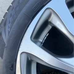 ブリヂストン VRX3 スタッドレスタイヤ 185/60R15の画像