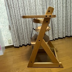 ベビー椅子