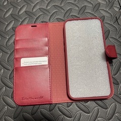 iPhone15プラス　スマホケース　