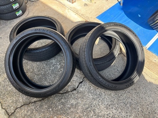 225/45R21 ノーマルタイヤ　4本