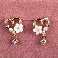 ハートお花ピアス
