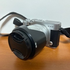 ミラーレス一眼　FUJIFILM X-A3 ズームレンズ付