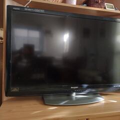 テレビ　シャープ40型BD内蔵　2011年式