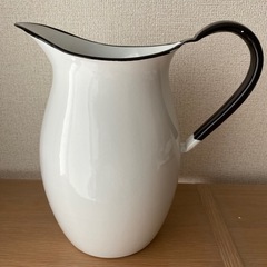 【中古】★ホーロー　水差しgiraffe 2.7L