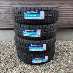 新品スタッドレス　195/65R15　4本セット　
