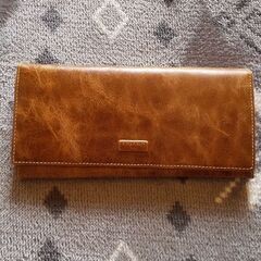 FIGARO長財布