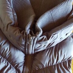 クリーニング済み 美品 GAPダウンベスト XSサイズの画像