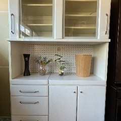 キッチンキャビネット