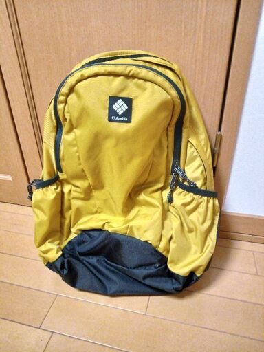 【募集中】Columbia バックパック 防水 イエロー ほぼ未使用