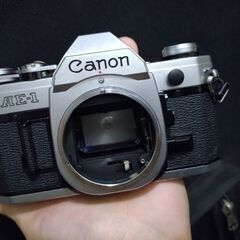 優良品　Canon 　AE-1 