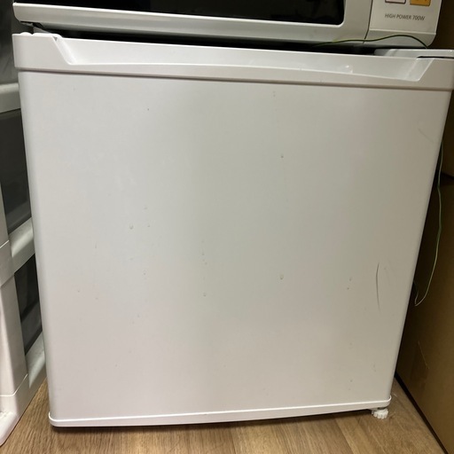 小型冷蔵庫