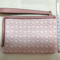 【新品未使用】kate spade ｹｲﾄ ｽﾍﾟｰﾄﾞ　小物ｹｰｽの画像