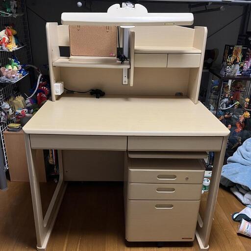 くろがね工作所　学習机