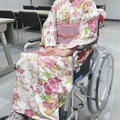 冠婚葬祭などで車いすの方や寝たままの方に着物を着せます！【…