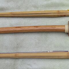 ☆竹刀2本&木刀 計3本セット 握るだけで身が引き締まる 剣道 武具 木剣◆稽古から護身用までの画像