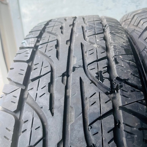 バリ山　DUNLOP ダンロップ　GRANDTREK AT3 215/80R15 2020年製　15インチ　ホワイトレター