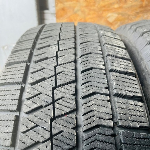 バリ山　BRIDGESTONE ブリヂストン　ブリジストン VRX2 195/65R15 スタッドレス　タイヤ　2020年製　15イン
