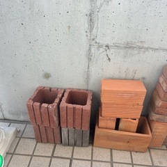 お引き渡し完了　煉瓦　ブロック　ガーデニング　鉢の画像