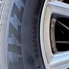シーズン突入！トヨタ ハリアー SUV 車など 225/65R17 ブリヂストン エコフォルム17in7J+45/ブリザック DM-V2 スタッドレス&ホイール4本セット　現状渡しの画像