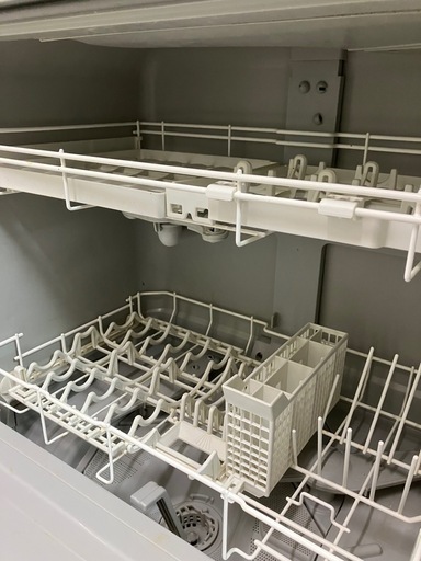 パナソニック食器洗い乾燥機 NP-TA4-W ホワイト  2021年製