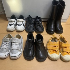子供靴　ブーツ　スニーカー キッズ