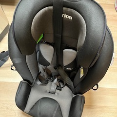 Aprica(アップリカ) ISOFIX固定 チャイルド&ジュニアシート R129 フォームフィット ISOFIX 360°セーフティー formfit ISOFIX 360°SAFETY ブラックトワイライト 1歳~ () 2110272