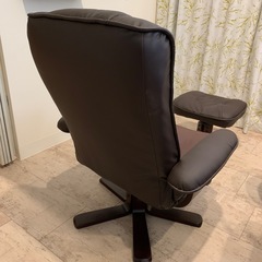 【購入者決定】リクライニングチェア(オットマン付)の画像