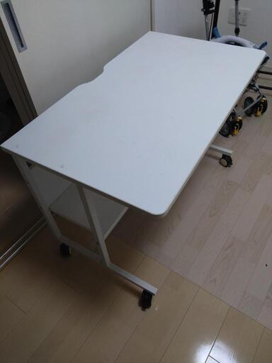 デスク