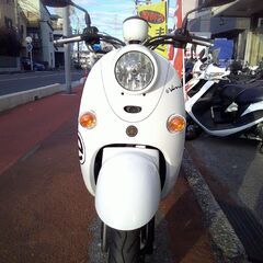 NO.5215　Ｅ－ＶＩＮＯ（イービーノ）　電動スクーター　ホワイトの画像