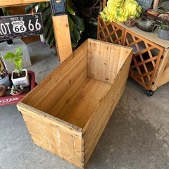 りんご箱 DIY 100均 カスタマイズ 本棚や整理箱 植物 ガ...