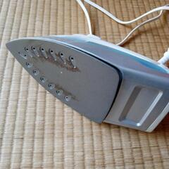 YAMAZEN　スチームアイロン　18年製　動きますの画像