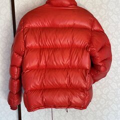 中古 ダウンジャケット フェニックス 赤 Mサイズの画像