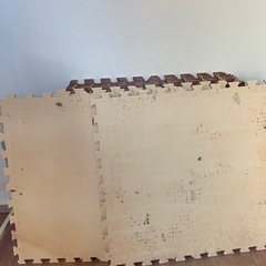 お引渡し決定【0円】ジョイントマット　16枚　タンスのゲンの画像