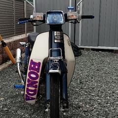 角目スーパーカブ90ccの画像