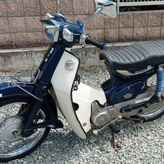 角目スーパーカブ90ccの画像