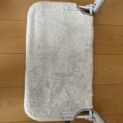 値下げ　猫窓用ベッド　の画像