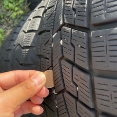 215/60R16 ヨコハマIg70 バリ溝アルミ付き！ 