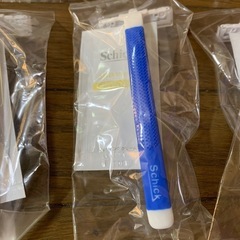 使い捨てカミソリ 20本　まとめ売り（Schick）の画像