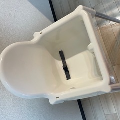 【決まりました】IKEA ハイチェア ベビーチェアの画像