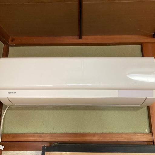 決まりました　エアコン　東芝　おもに8畳用