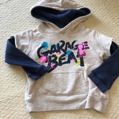 子供服男の子トレーナー90センチ2着セットの画像