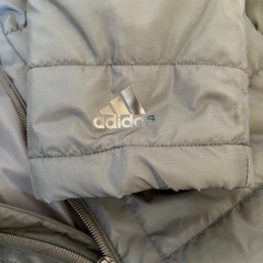 adidas ベンチコートMサイズ　の画像