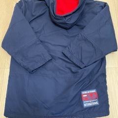 FILA ベンチコートの画像