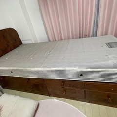 収納付きベッドの画像