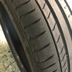 ピレリ 215/45R18 93W　1本 ①の画像