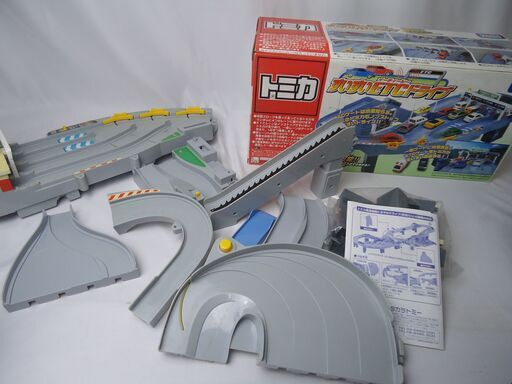 トミカ　すいすいETCﾄドライブ